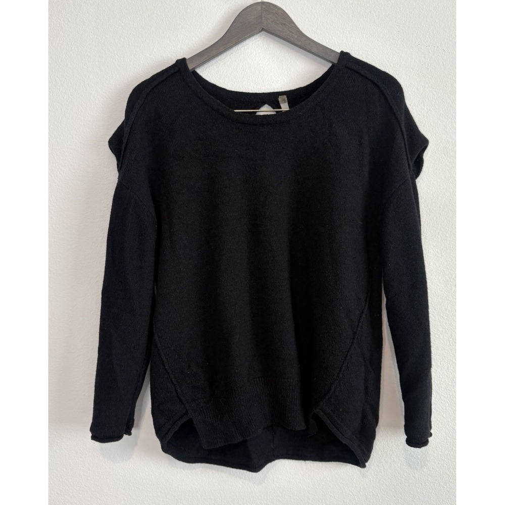 SOYER Womens SMALL Wool Blend Black Cut Out Cold Shoulder Dolman Sleeve Sweater